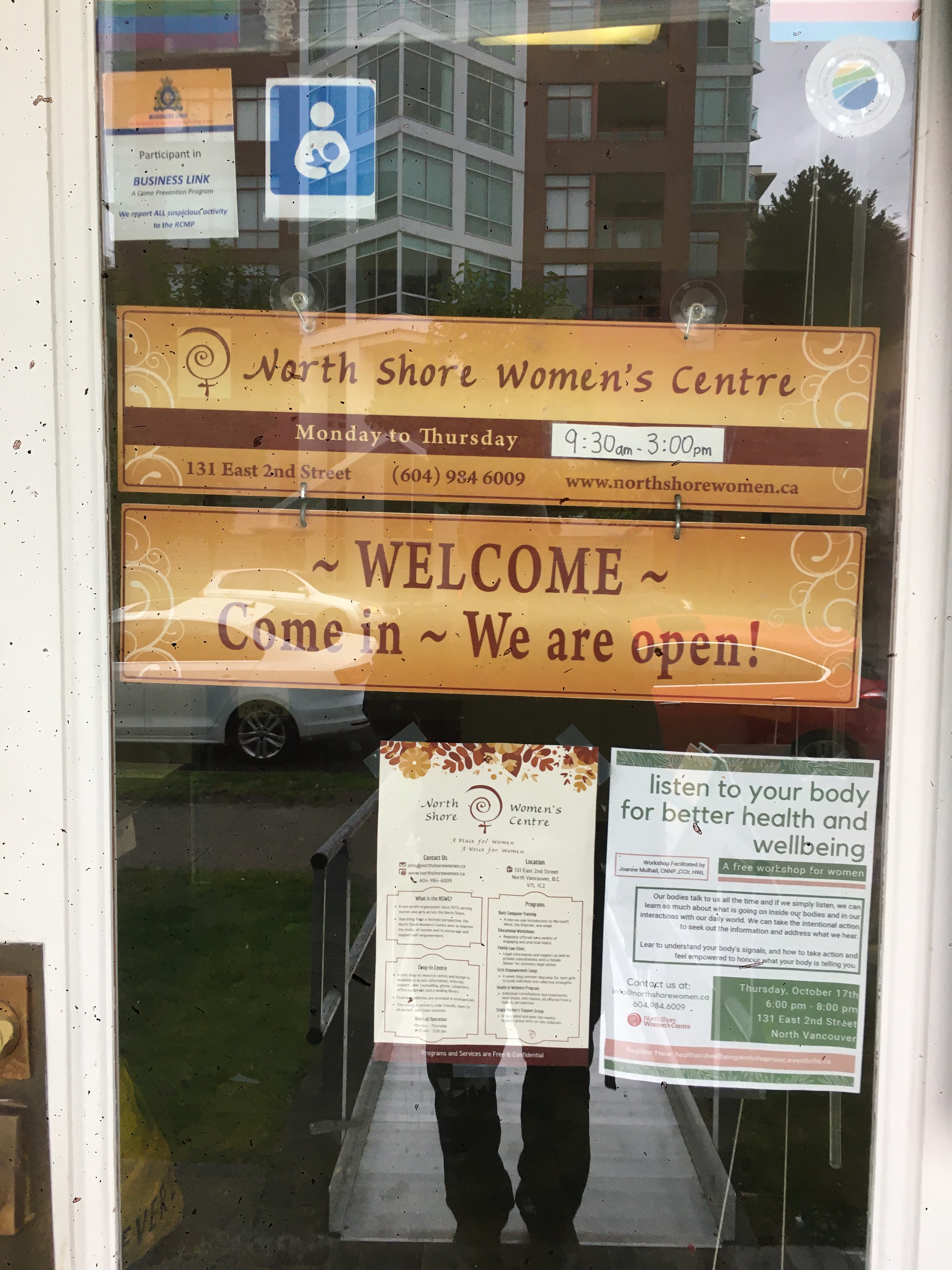 DEE35A20-80A7-4E6E-A045-5835BACFFEDF